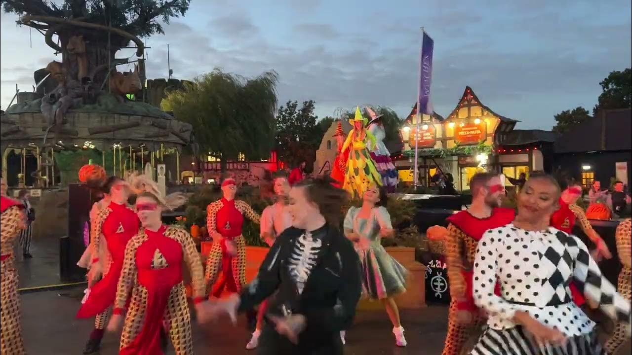 Chessington Howl’o’ween 2022 Closing Show YouTube