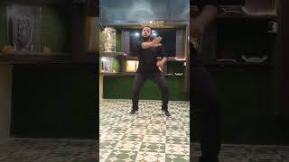 Kanchi re kanchi re 😉😎#dance #youtubeshorts  #dancersofyoutube #viralshorts