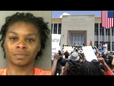 Sandra Bland death: Family orders independent autopsy after suicide ruling - TomoNews