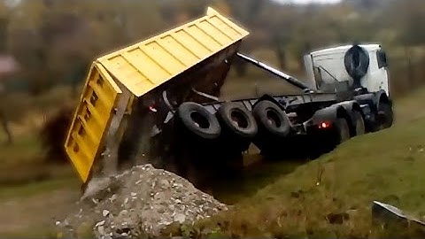 Ultimate FAILS Compilation - October 2015 || Failtastic