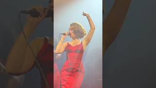 RAYE opening her show in Atlanta 😍💍🥹 // #raye #concert #live #thistourmaycontainnewmusic