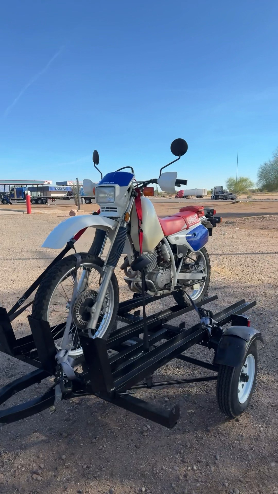 30 Year Old Honda XR250L Will it Run? 1994 Dual Sport motorcycle