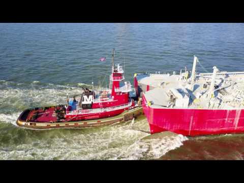 Video: Loď Na Hudsone