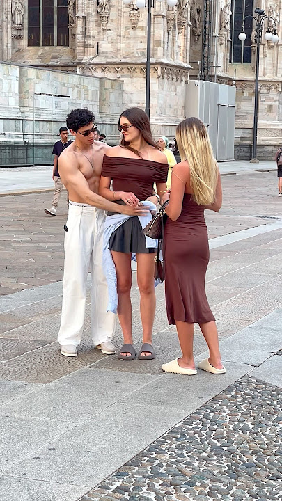 لا أترك أي فتاة مكشوفة😍