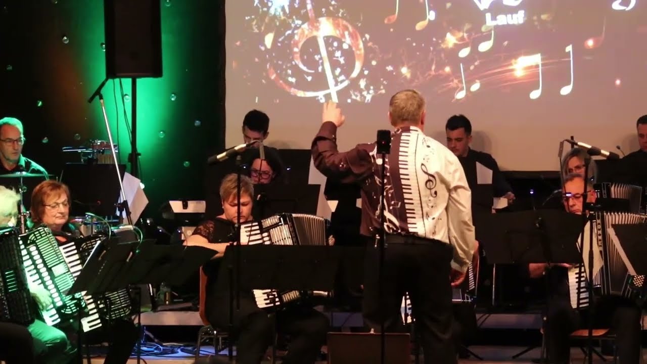 Die Schöne und das Biest - Alan Menken (Arrangement für Akkordeon-Orchester)