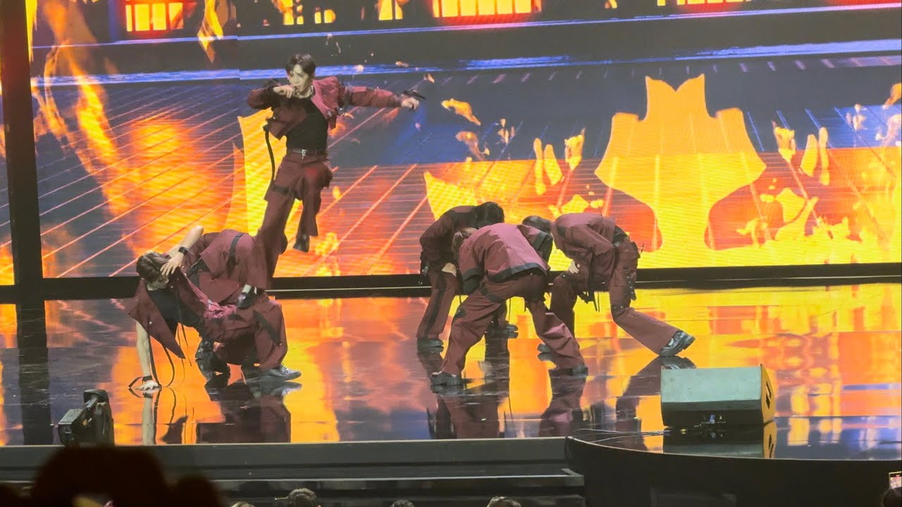 RIIZE cover Kick It NCT127 🔥🔥 MAMA Awards Day1