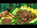 Jungle Cooking Style | Spicy Beef Medium Raw With Long Bean Salad | ARS Primitive Cooking Recipe.