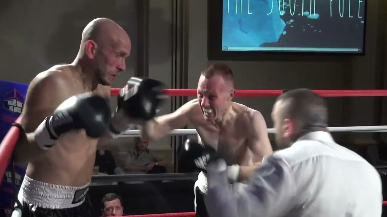 Stingwray Boxing: Грандиозный триллерный бой 2. Роб Уэллс против Гарета Рэкли Люмпини