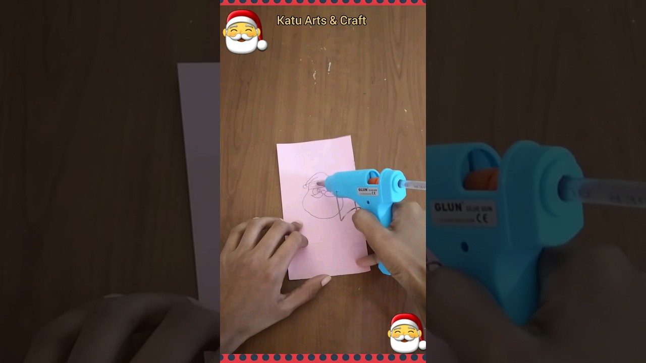 Funky Santa Pendent 😍