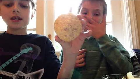 Presenting the Candy Gas Planets by Oliver and Zac