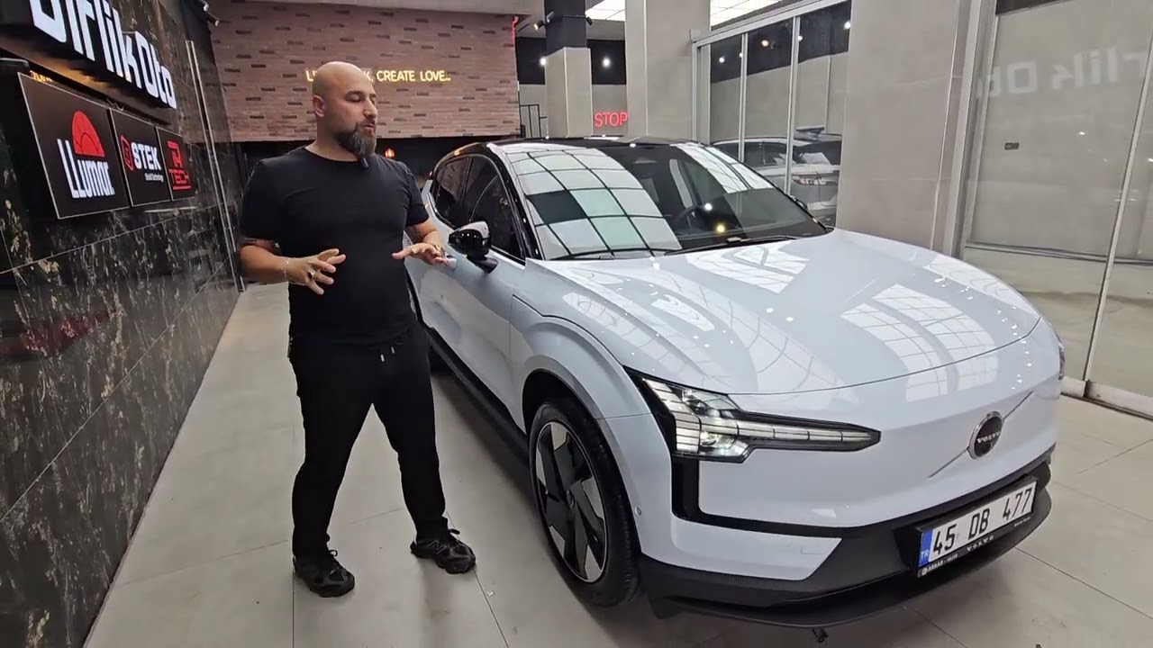 Volvo EX30 Stek Boya Koruma Filmi LLumar Cam Filmi