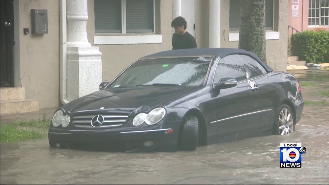 Rain brings flooding to Miami, North Miami - YouTube