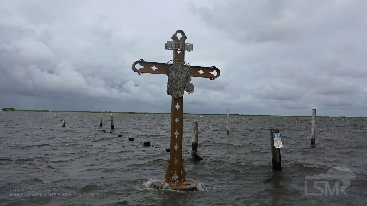 6620 Shell Beach, LA Cristobal Storm tide moves In over 2 feet above