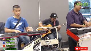 Bila Terasa Rindu dafi  Busking Cover By The Eyelitz