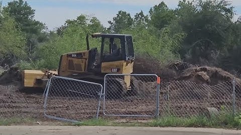 West Houston neighbors say construction in flood plain puts their homes at risk