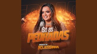Video thumbnail of "Klessinha A baronesa - É Ela Que Eu Amo"