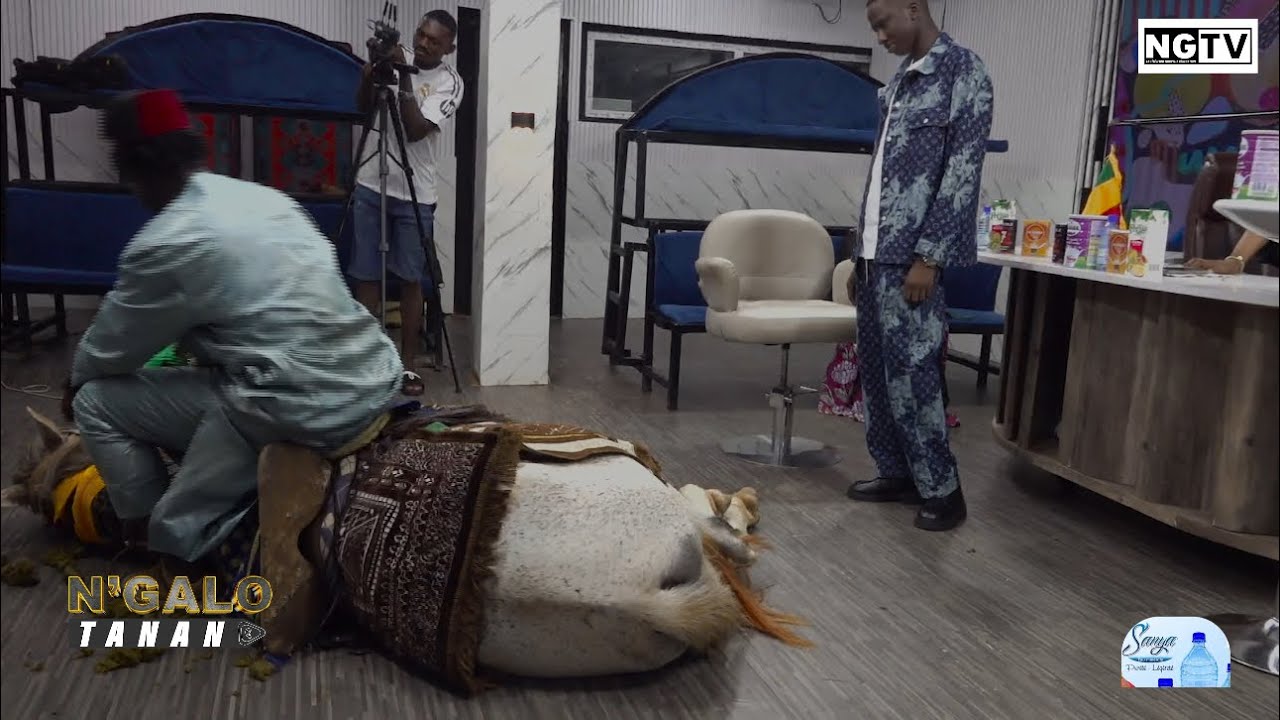 NGALO TANAN AVEC LE CHEVAL BAHOBALI