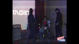 moist band - Phase Dewasa