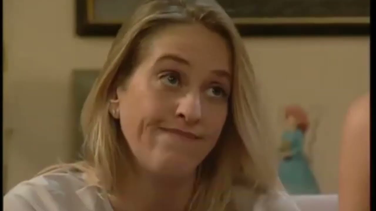 אהבה מעבר לפינה-עונה-1-פרק-23 (16:9)