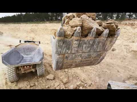 Volvo EC950F Loading ADTs 