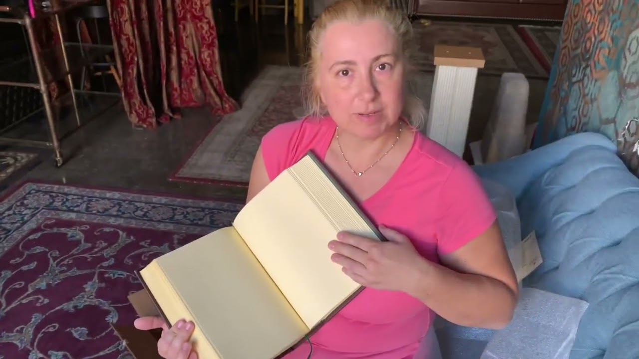 Unboxing of Epica 8x10 world’s thickest journal