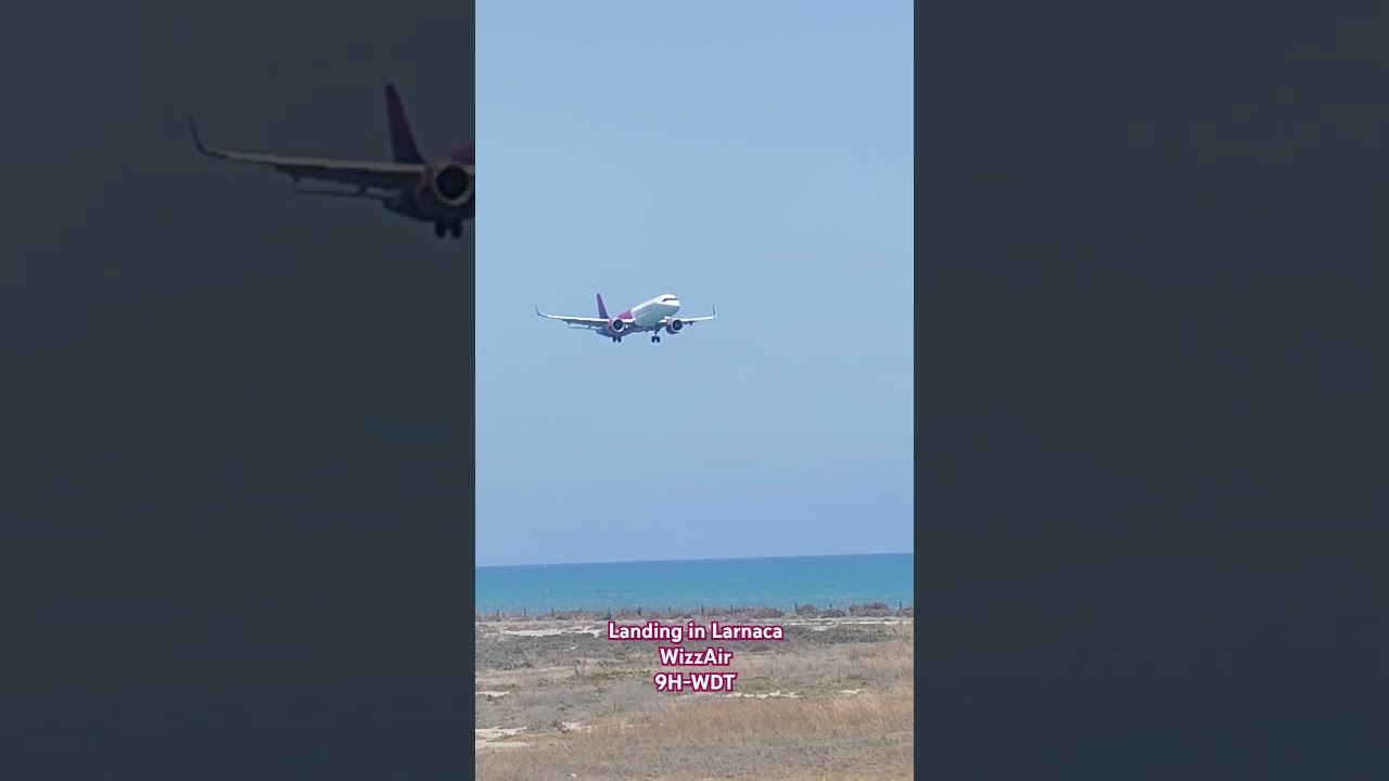 Landung WizzAir A321 (9H-WDT) in Larnaka (LCA), Zypern