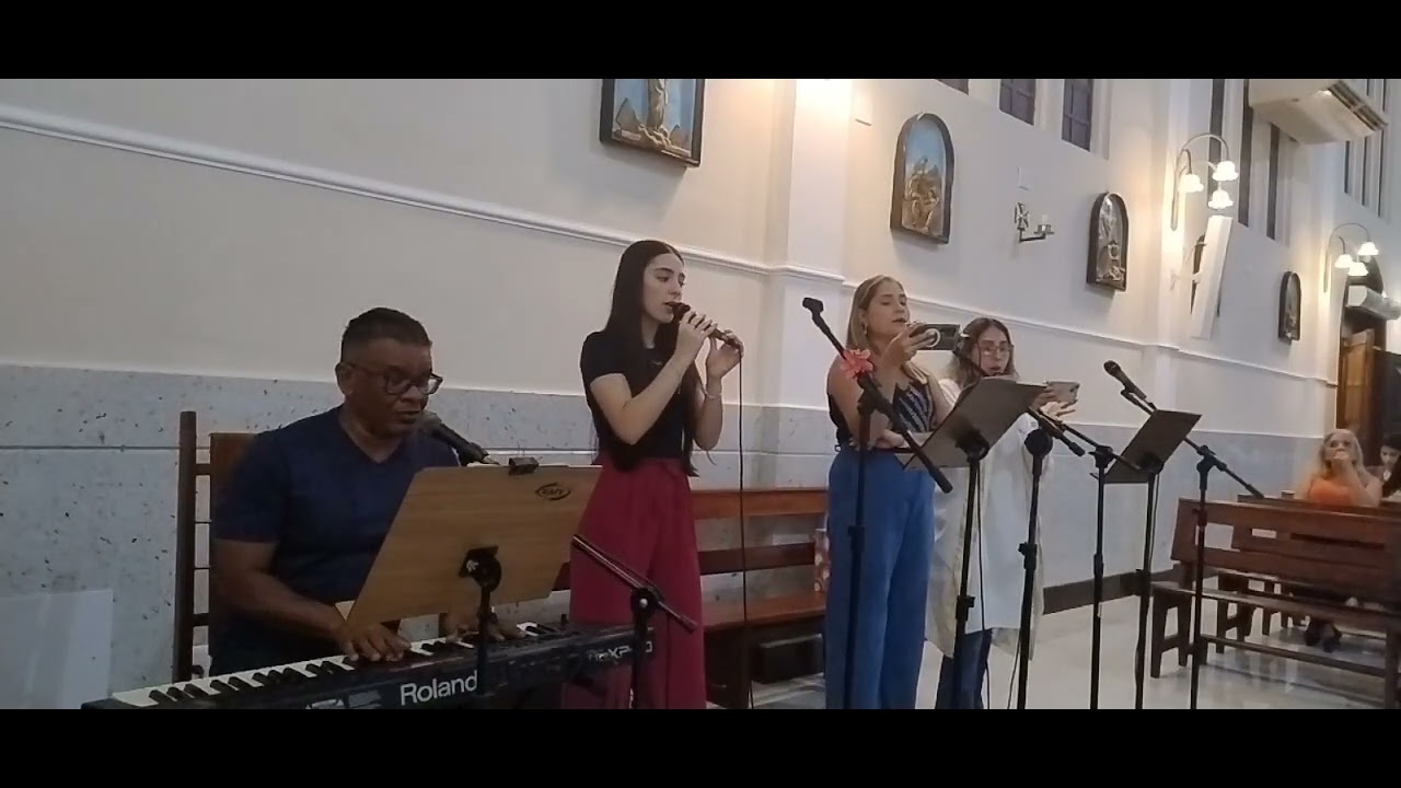 Nossas mãos se elevam a Deus-(católica)-2Dom