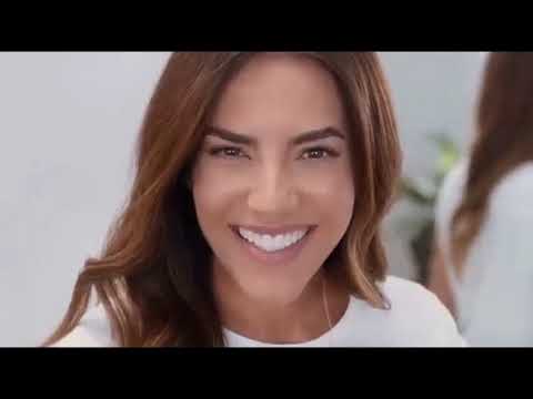 Commercial Neutrogena | Gaby Espino