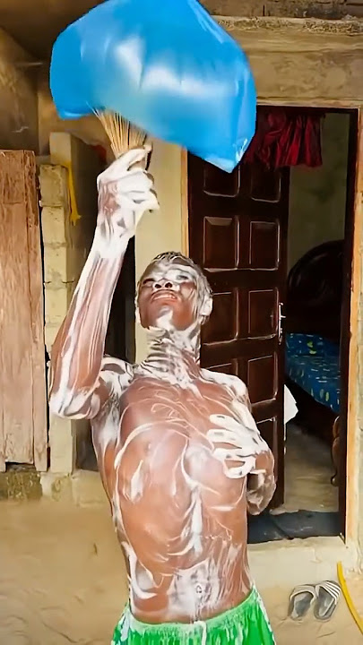 Download lagu MY EYEBALL CAME OUT 😬😬🙄#shorts