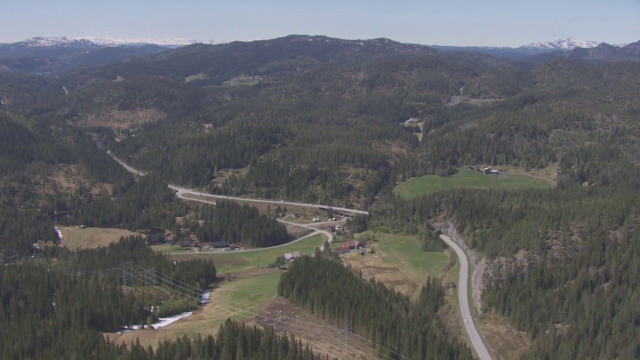 Ofte, Øyfjell, Åmot, Vinjesvingen, Rakadalsvatnet - Flying Over Norway