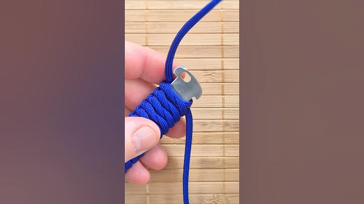 Paracord Knife Handle Wrap with Clean End Knot – Constrictor Knot Lock