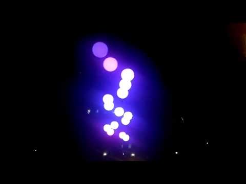 LARGE PENDULUM WAVE Bucharest Spotlightfestival 2015 04 23