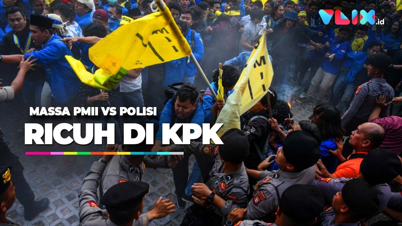 http://news.viva.co.id Ricuh Demo Massa PMII vs Polisi di KPK