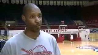 Titan Court Report - Derek Thomas Feature