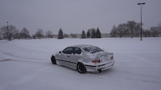 BMW e36 Winter Drift Fun!