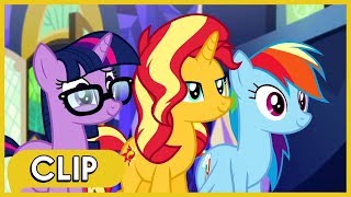 Sunset, Rainbow y Twilight en Ponyville / El yate se hunde - MLP: Equestria Girls [Español Latino]