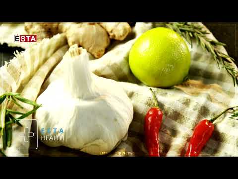 بزانە ئەو خواردنانە چین کە ڕێگری لە شێرپەنجەی مەمک دەکەن 