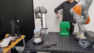 Collision Detection by Generalized Momentum Observer