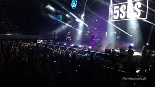 End Up Here - 5 Seconds of Summer at In the Mix 2017 screenshot 3