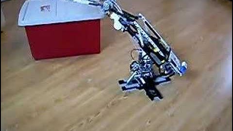 Robotic Arm (Lego Mindstorms NXT/RCX)