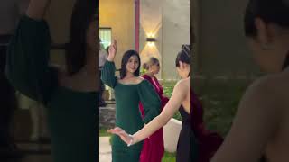 Уйгурский танцы  #dance #уйгурскиетанцы #uyghur Красивые девушки🔥