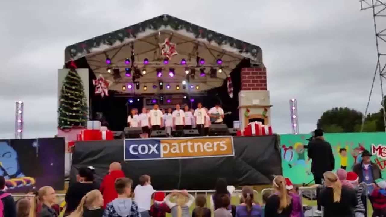 Project Prima Volta sings Hey Stranger by Malcolm Gordon @ Cox Partners Christmas in the Park Napier