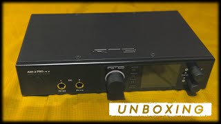 RME ADI-2 Pro FS R Black Edition Unboxing - YouTube