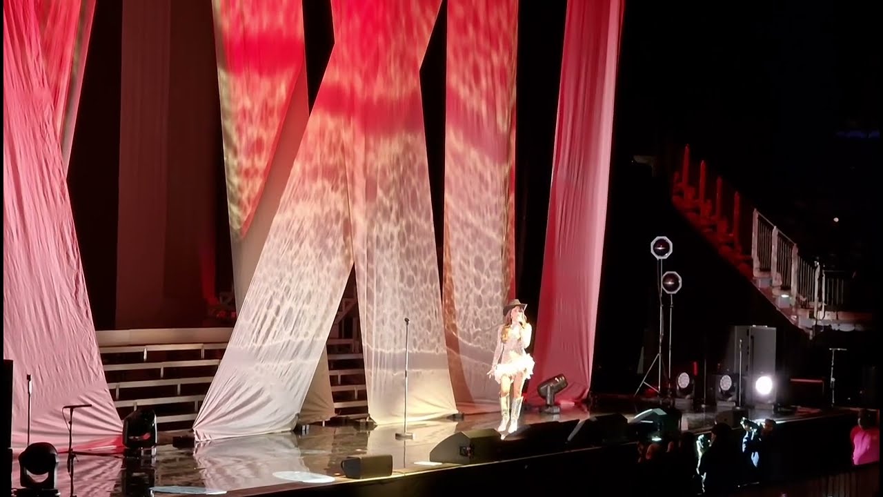 Ruin Your Night - Megan McKenna Live at Blue's Heart & Soul Tour 20th Anniversary | 13 December 2022