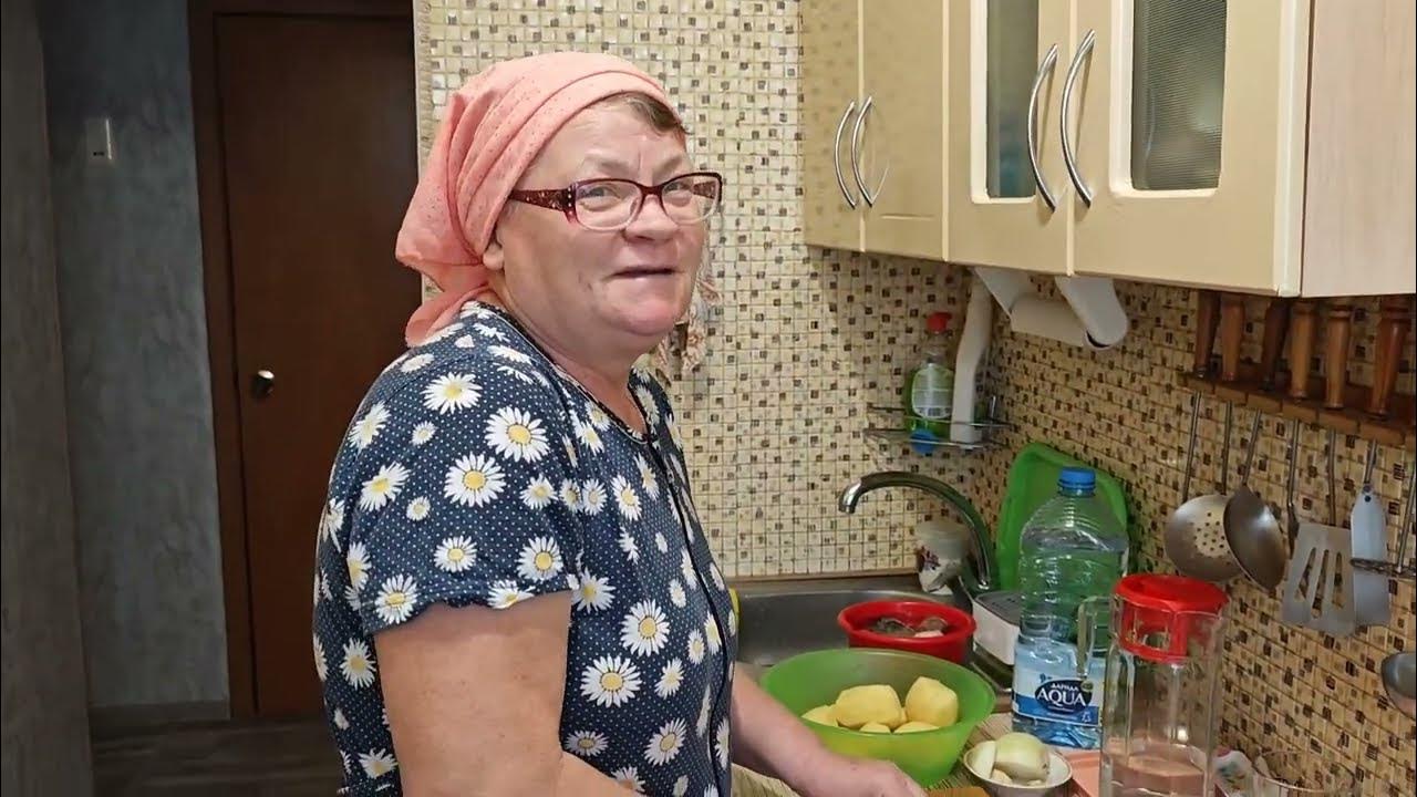 Блогер белорус пьет и закусывает. Новый ролик голодным не буду белорусский блоггер. Новый ролик голодным не буду белорусский блоггер. Новый ролик голодным не буду белорусский блоггер. Евген белорусский блоггер.
