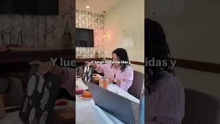 Todo por la toma perfecta… y un par de zapatos menos. 😅