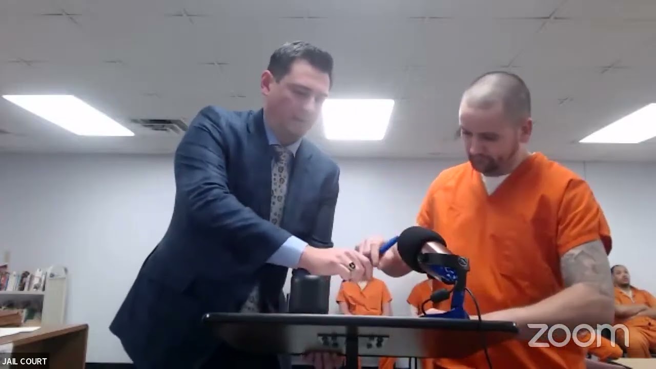 Defendant Pleads Guilty to Theft While Judge Reviews Community Supervision Violations