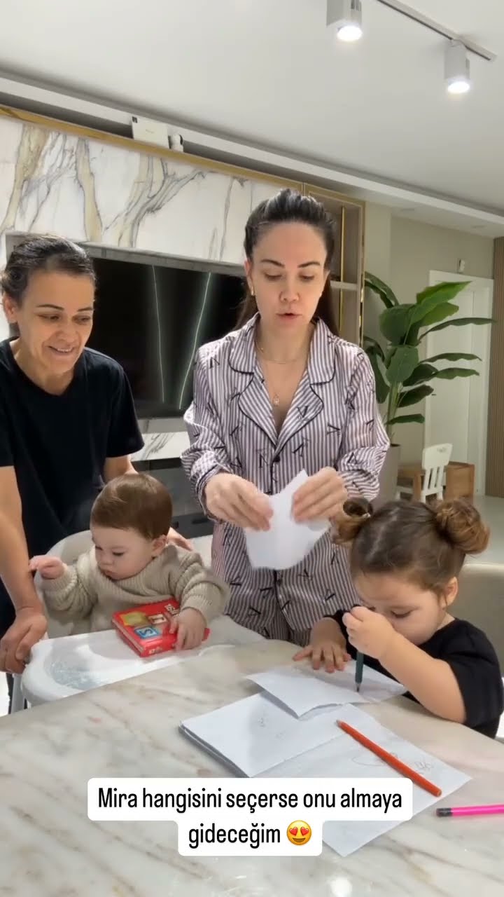 Mira hangisini seçerse onu almaya gideceğim ?❤️