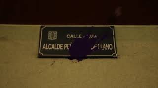 Pintura contra as placas franquistas e queima da bandeira española na Coruña