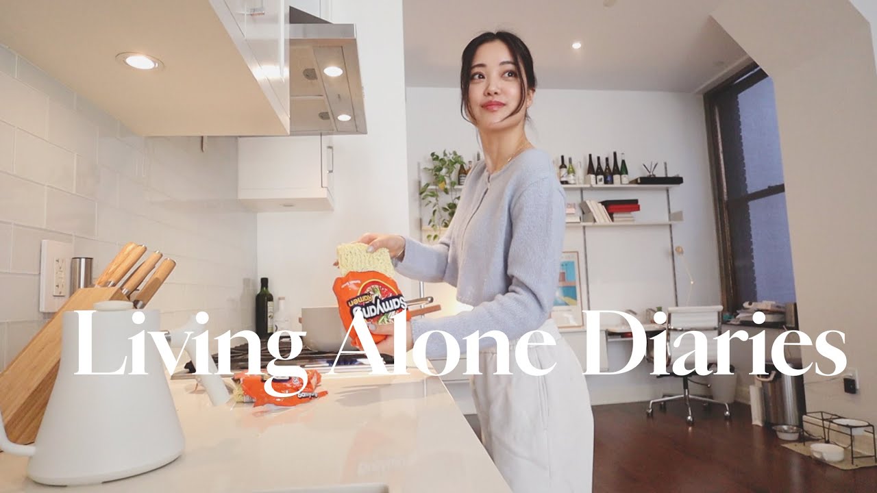 Download Living Alone Diaries | Chill and cozy week making food, confronting friends, beautiful winter in NYC